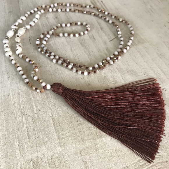 Tassel necklace with fresh water pearl - Picture 2 of 3
